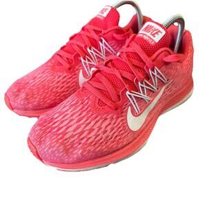 Nike Zoom Winflo 5 Sneakers Women's 7.5 Red Punch‎ Athletic Running Shoe